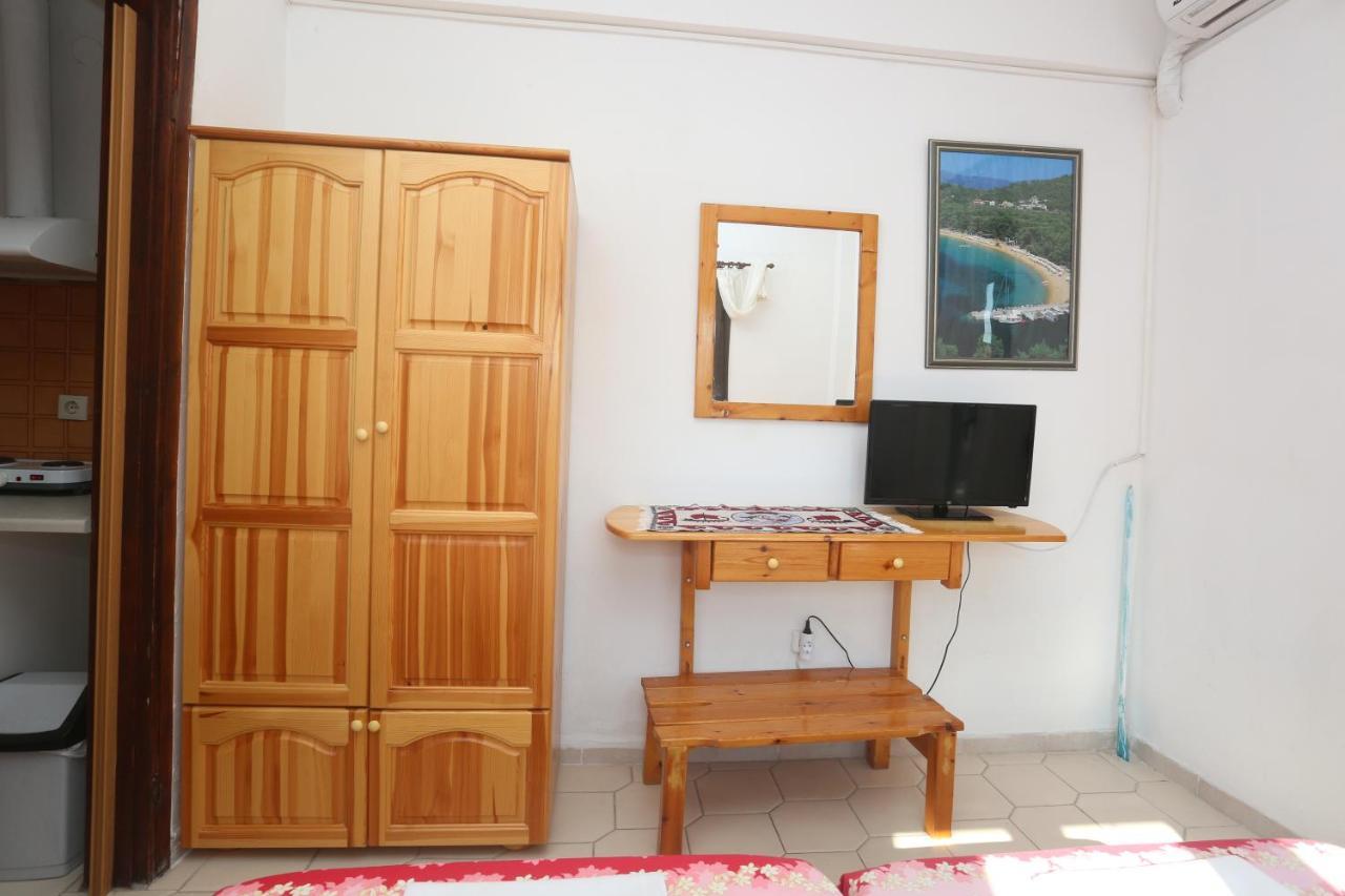 Apartments Villa Castor Pefkochori Esterno foto